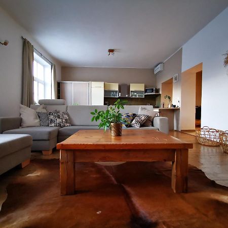Falcon Apartment Trnava Exterior foto